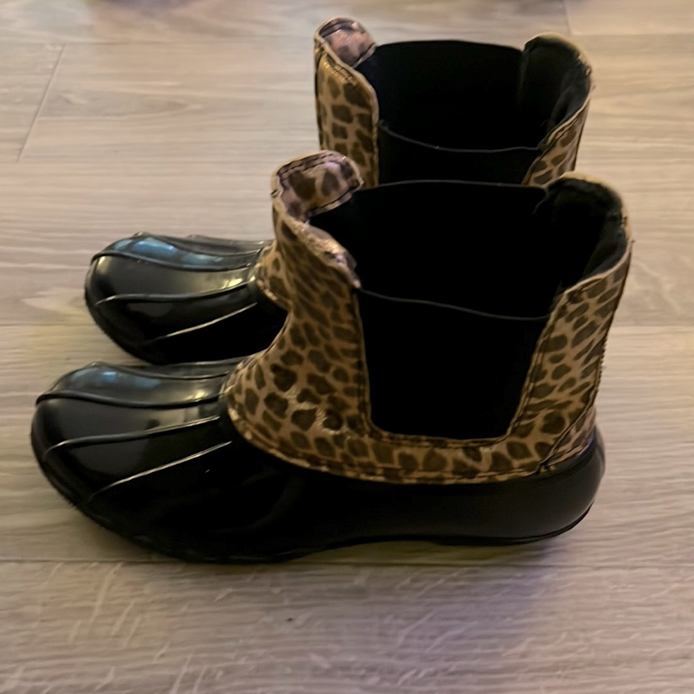Rasolli Rain Boats